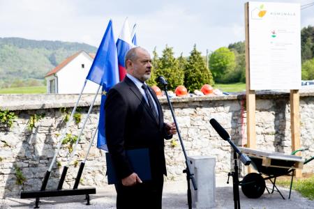 POSTAVITEV TEMELJNEGA KAMNA V ŠMIHELU 9.5.2022 - Valter Leban-7186